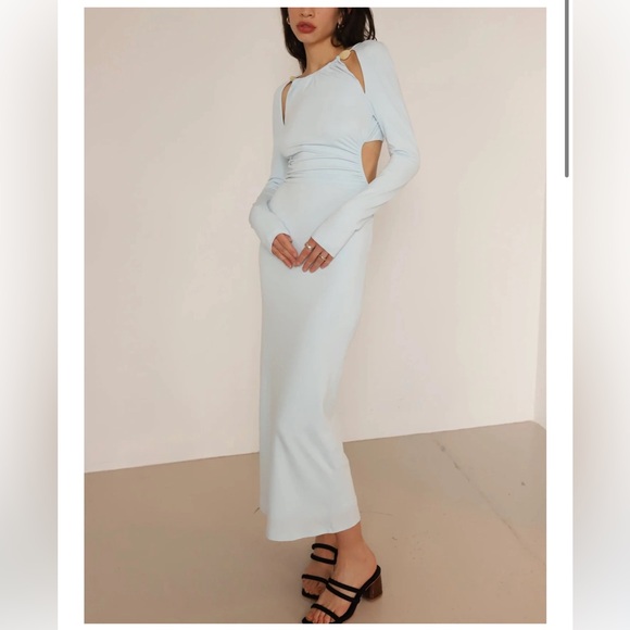 Significant Other Alma Long Sleeve Dress in dreamy Sky Blue - Picture 2 of 10